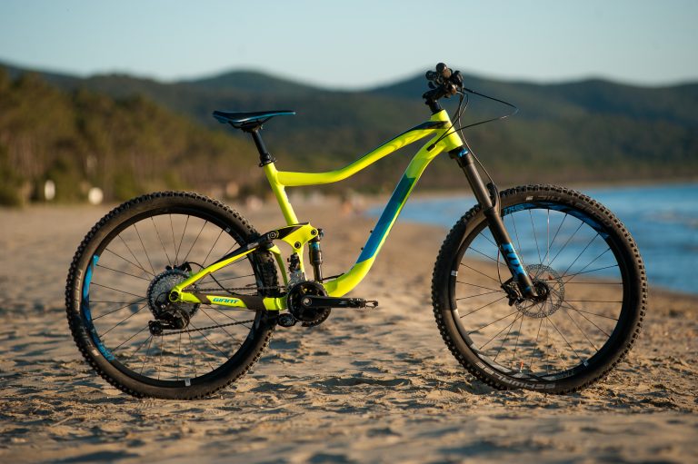 giant full e+ 2 2018 e bike bicicletta trail